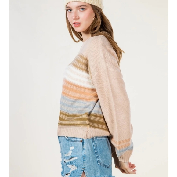 Very J Multi Color Striped Round Neck Sweater Top Size Small - Picture 2 of 8